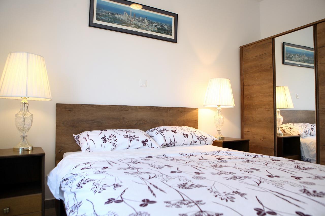 Charming San Simon Beach Apartment Jn Izola Dış mekan fotoğraf